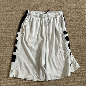 White Nike Elite Kids Extra Large Shorts(Still fits me and I wear a mens medium)